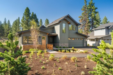 Lake Home For Sale in Bend, Oregon