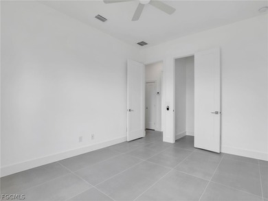 Brand-new 2026 construction offering 3 bedrooms plus a versatile - photo 35