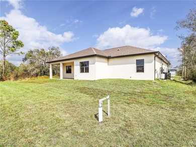 Brand-new 2026 construction offering 3 bedrooms plus a versatile - photo 41