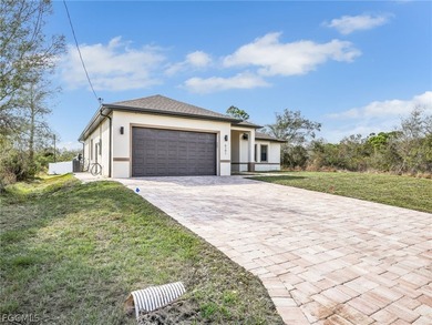 Brand-new 2026 construction offering 3 bedrooms plus a versatile - photo 46