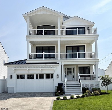 New Construction - * A Zone Location * This 4,000 Sf 3-story - photo 1