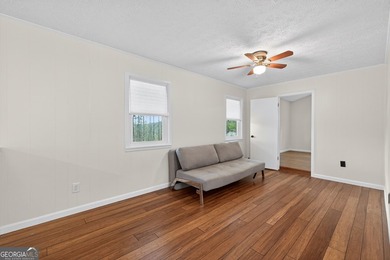 New stainless steel appliances added. Located just off West - photo 8