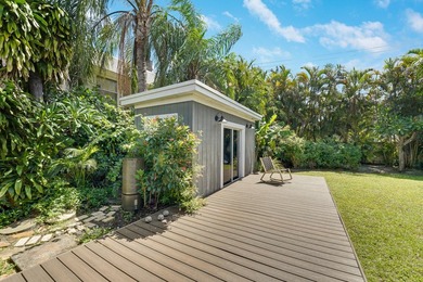 Tucked behind a privacy-fenced perimeter on a deep Lake Ridge - photo 24
