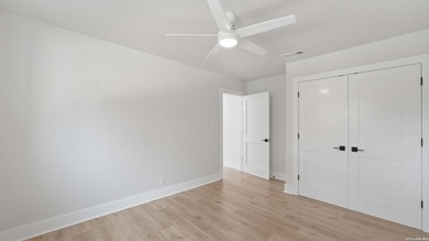 Welcome to 136 Lakeside Drive on Lake Placid! This 3 bedroom, 2 - photo 25
