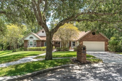 (private lake, pond, creek) Home Sale Pending in Palm Harbor Florida