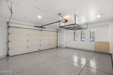Beautifully remodeled home in a sought-after gated community - photo 34