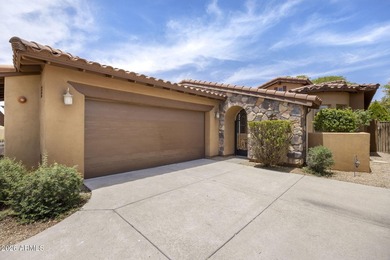 Beautifully remodeled home in a sought-after gated community - photo 36
