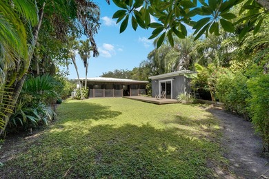 Tucked behind a privacy-fenced perimeter on a deep Lake Ridge - photo 37