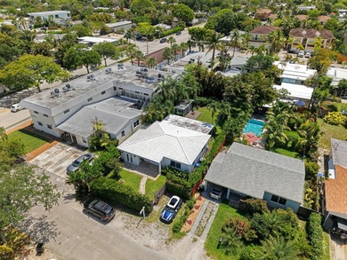 Tucked behind a privacy-fenced perimeter on a deep Lake Ridge - photo 40