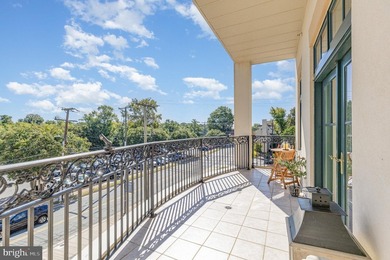 Discover a rare gem in the heart of historic downtown - photo 6