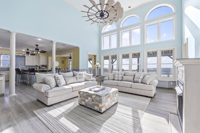 Oceanfront, five-bedroom, six-bathroom, fully remodeled raised - photo 7