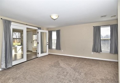 A stunning lake view welcome's you the moment you step inside - photo 10