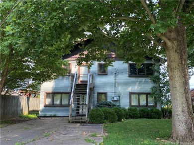 Lake Home Off Market in Jeffersonville, Indiana