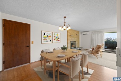 Enjoy easy living in this beautifully situated end-unit condo in - photo 14