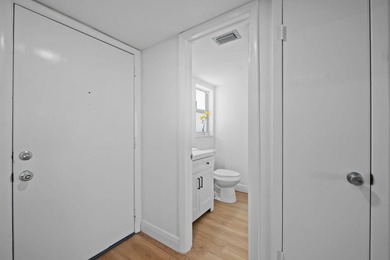 COME SEE THIS STUNNING, PROFESSIONALLY UPDATED 1 BEDROOM/1.5 - photo 16