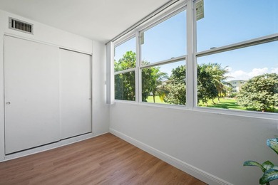 COME SEE THIS STUNNING, PROFESSIONALLY UPDATED 1 BEDROOM/1.5 - photo 18