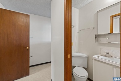 Enjoy easy living in this beautifully situated end-unit condo in - photo 23
