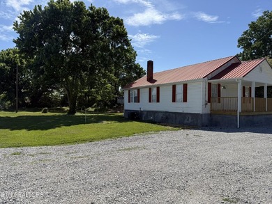 Beautifully remodeled ranch home located in the heart of - photo 31