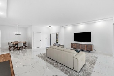 Completely Renovated single-story residence offering - photo 3
