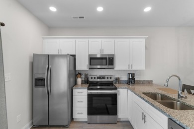 Welcome to 753 Moen Place, a beautifully designed 2-bedroom, 2 - photo 9
