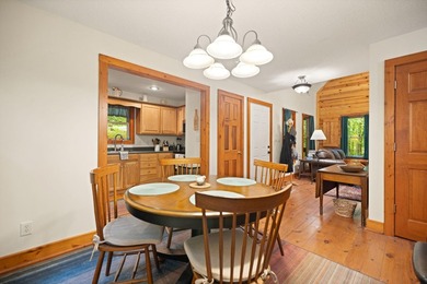 A peaceful retreat surrounded by nature - perfect for living - photo 8