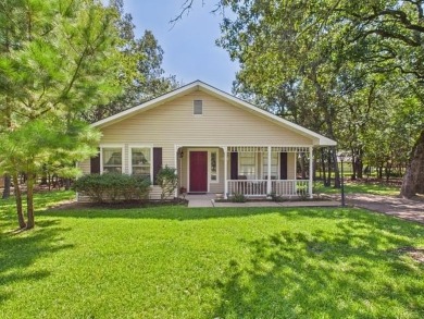 Lake Home For Sale in Athens, Texas
