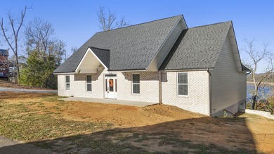 Douglas Lake Home For Sale in Newport Tennessee