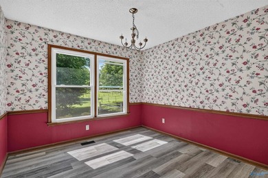 Welcome to 261 Glenview Dr in beautiful Estill Springs, TN! This - photo 13