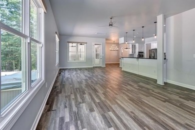Versatile, Spacious, Move-In Ready - With NO HOA in the heart of - photo 20