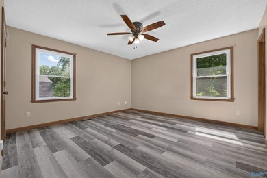 Welcome to 261 Glenview Dr in beautiful Estill Springs, TN! This - photo 23