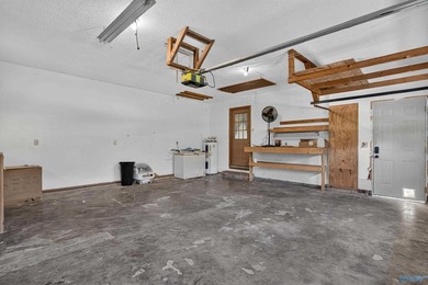 Welcome to 261 Glenview Dr in beautiful Estill Springs, TN! This - photo 27