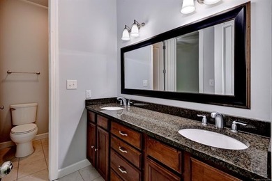 Versatile, Spacious, Move-In Ready - With NO HOA in the heart of - photo 30