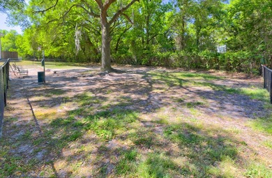 Seller Motivated. New Price. Freshly painted 3BR/1.5BA 2-story W - photo 32
