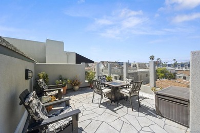 A Mission Beach home like this is a special thing: difficult to - photo 8