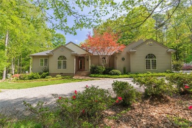 Lake Home For Sale in Louisa, Virginia