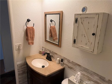 Beautiful Pond-View Home just feet away from the golf course!! - photo 31