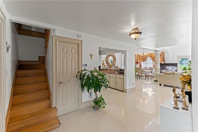Welcome to this exceptional home in the highly sought-after - photo 2
