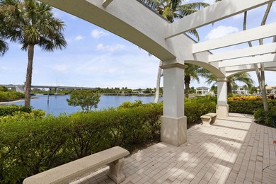 Exceptional waterfront property in a gated Palm Beach Gardens - photo 8
