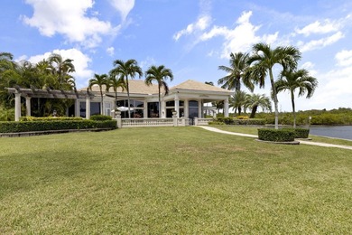 Exceptional waterfront property in a gated Palm Beach Gardens - photo 10