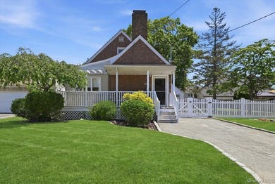 Oversized Property! Terrace Section of Oceanside!Enjoy Generous - photo 1