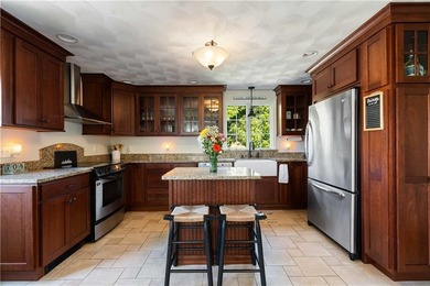 This beautifully maintained home truly shows the care and pride - photo 13