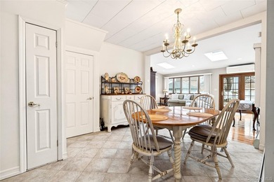 COUNTRY CLUB PROPER - Meticulously maintained detached Colonial - photo 15