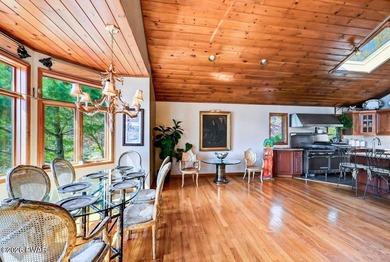Splendor on the lake! A beautiful manicured, level lot on a - photo 16