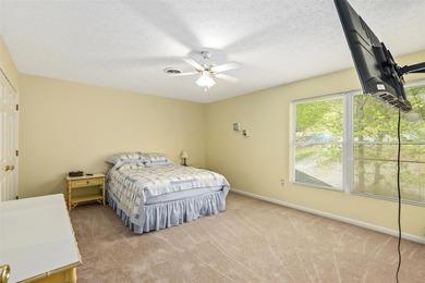 Lake Life Done Right - 5BR | 3.5BA on Nolin Lake If you've been - photo 18