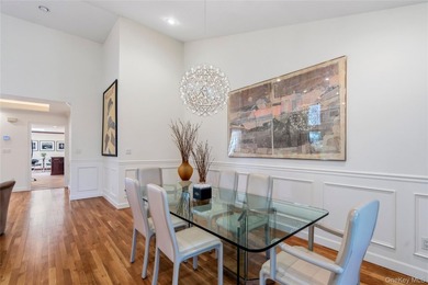 Nestled on a quiet cul-de-sac within the prestigious Estates I - photo 4