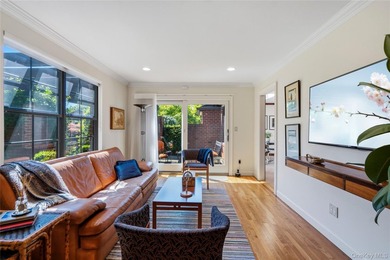 Nestled on a quiet cul-de-sac within the prestigious Estates I - photo 7