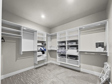 BUILT & Ready to occupy! Experience year-round mountain living - photo 30