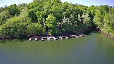 Lake Life Done Right - 5BR | 3.5BA on Nolin Lake If you've been - photo 32