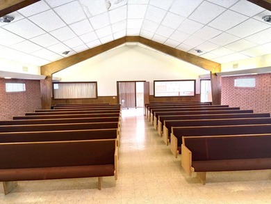 This nice 2800 sf church building is ready for whatever use you - photo 10