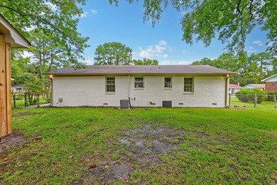 Beautifully renovated brick ranch home tucked away in the heart - photo 41